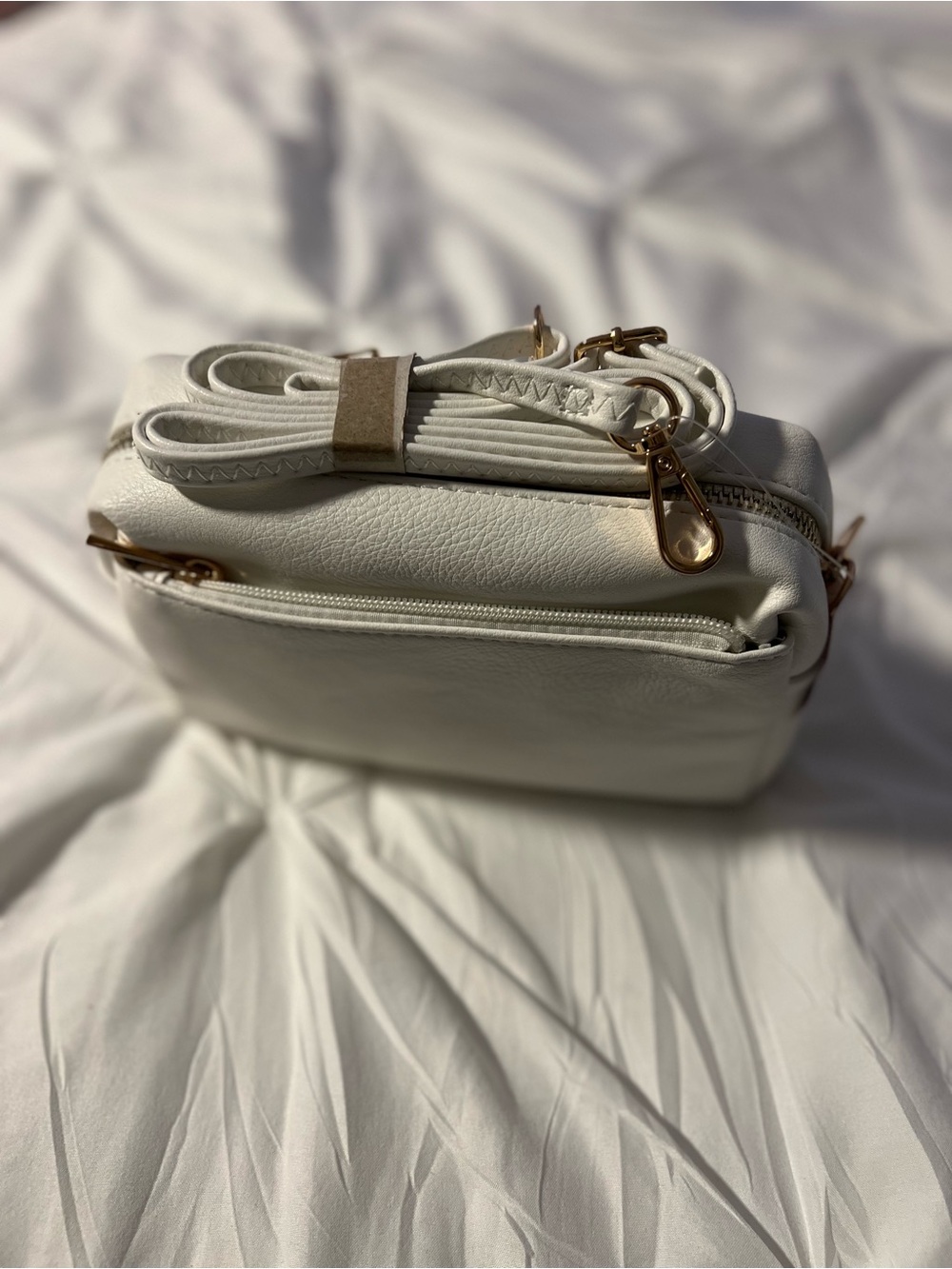 NWT Cream White Pebbled Leather Crossbody Bag